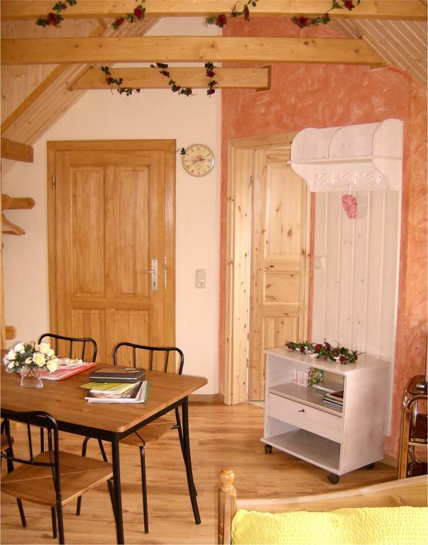 Gaestezimmer Am Maerchenbrunnen Dresde Habitación foto