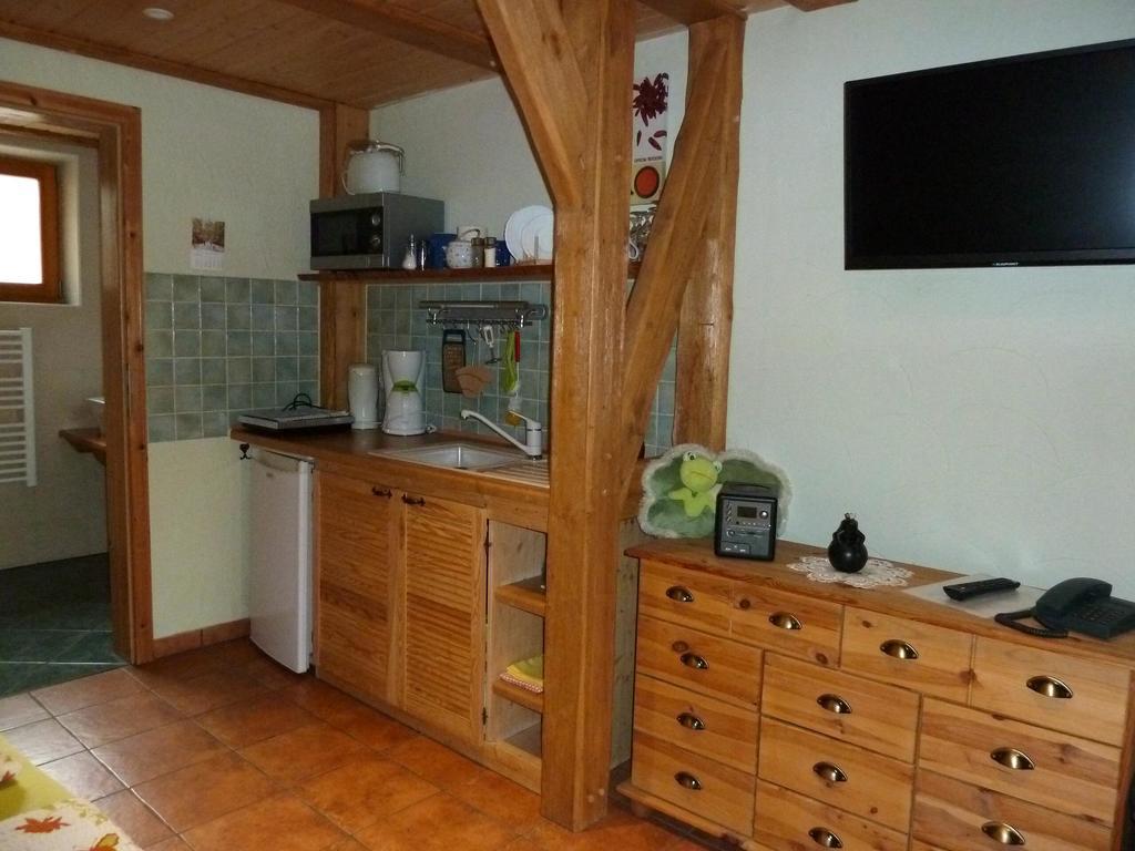 Gaestezimmer Am Maerchenbrunnen Dresde Habitación foto