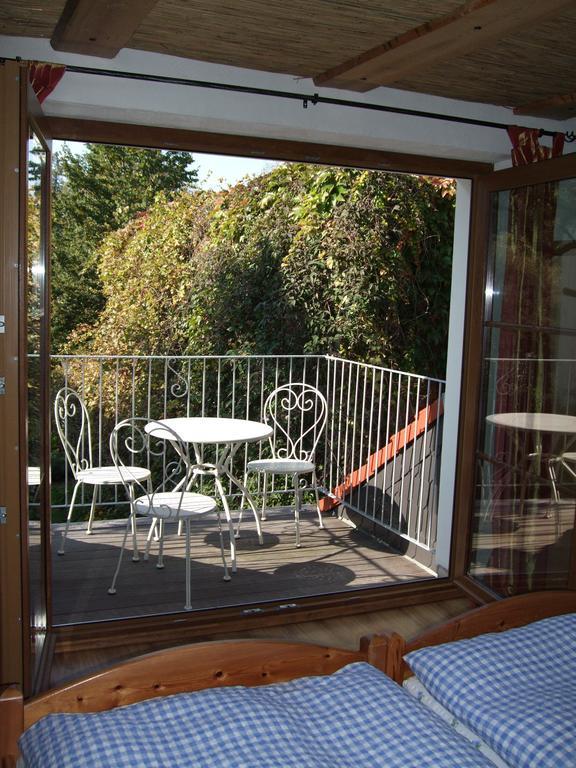 Gaestezimmer Am Maerchenbrunnen Dresde Exterior foto