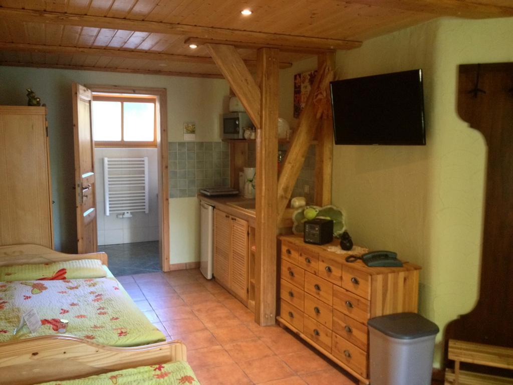 Gaestezimmer Am Maerchenbrunnen Dresde Habitación foto