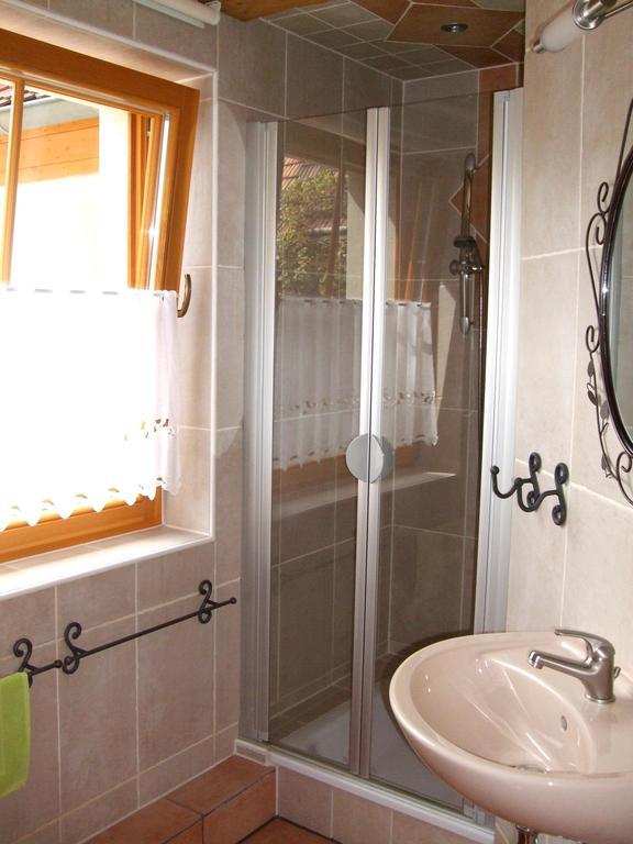 Gaestezimmer Am Maerchenbrunnen Dresde Habitación foto